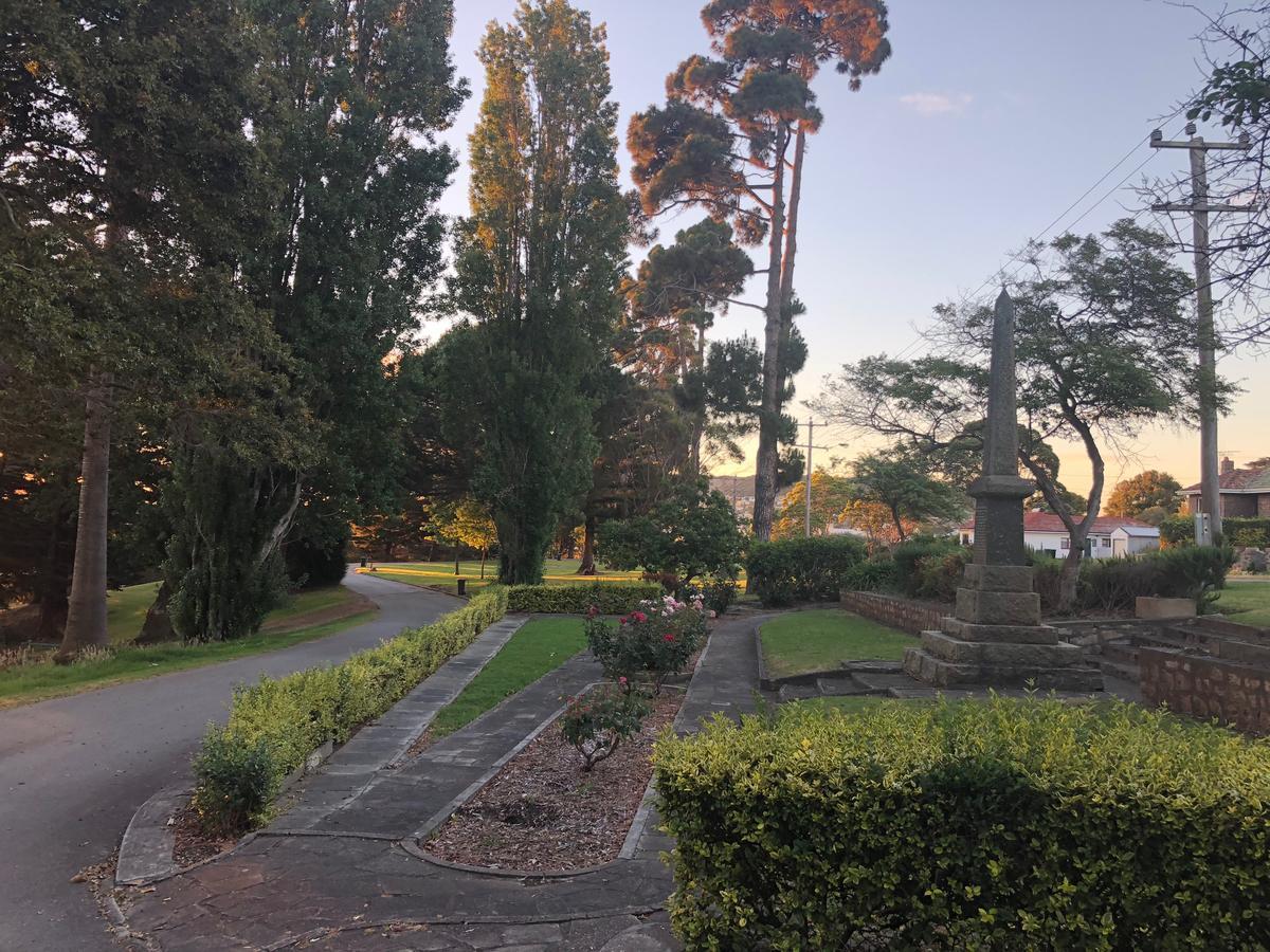 Dunmoylen House Bed & Breakfast Albany Bagian luar foto